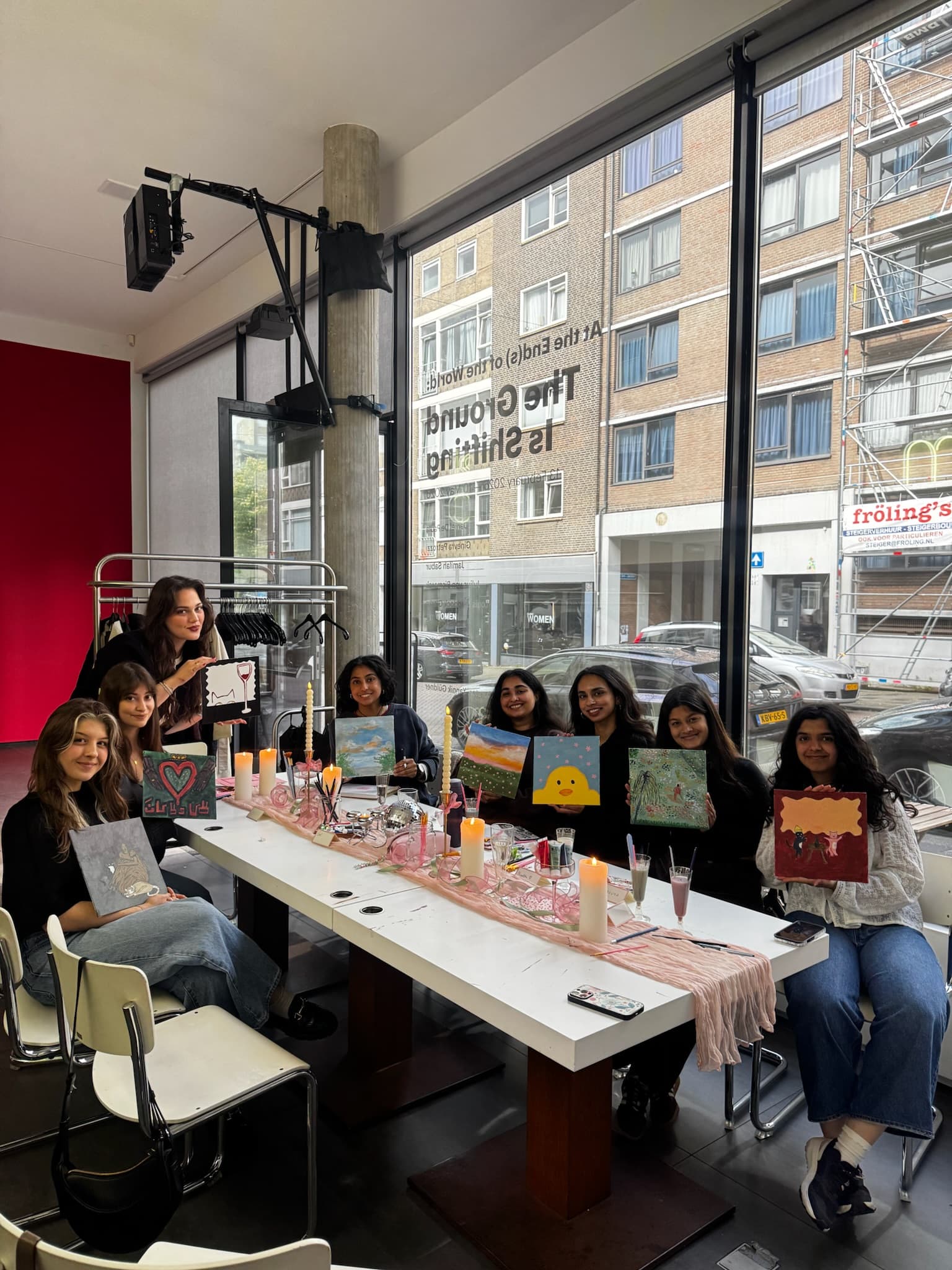 Everyone's finished canvas, all at once — The Link, Rotterdam