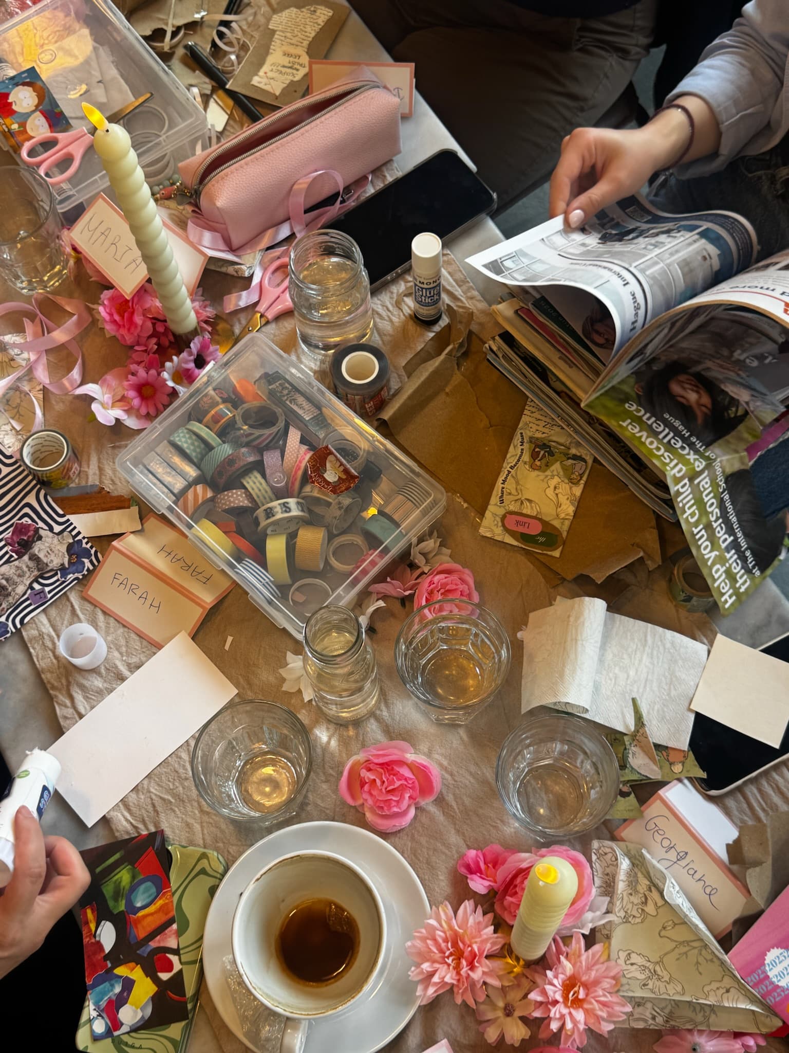 Craft table chaos (the good kind) — The Link, Rotterdam